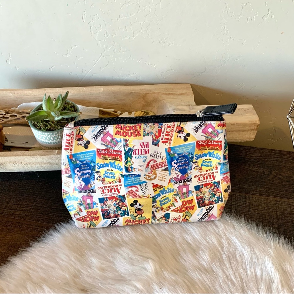 Disney Mickey pouch with attached mirror